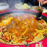 涮肉最好,配上地道的重庆式油碟,简直不要太棒了!