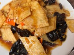 -山里人家花椒鸡(钢城店)