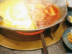 -湊湊火锅·茶憩(打浦桥日月光店)