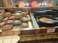 -黑金·寻焰自助百汇·烤肉·火锅(中街店)