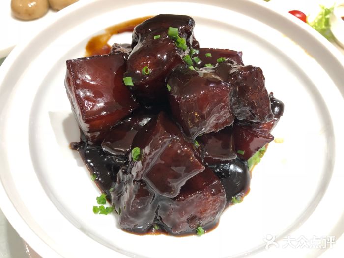 HOMES上海本帮菜(襄阳公园店)特色红烧肉图片