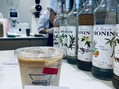 红酒日晒冰拿铁-Manner Coffee(凌空SOHO店)