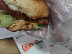 -必胜客(欢乐颂店)