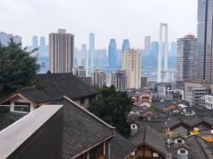 -日月光中心广场