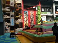 -蒙特利亲子乐园