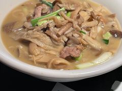 -湘阁里辣(东门茂业店)