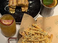 -静香HOUSE·全时段融合餐厅(七星欢乐颂店)