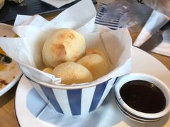 焗面包球配榛果巧克力-玛尚诺Pizza&Bar(长泰广场店)