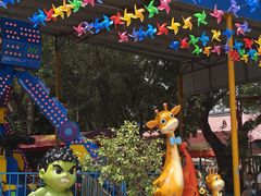 -顺德大良半月城游乐场