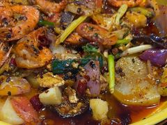 -休记光头香辣蟹干锅(绵竹店)