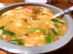 -东来菜馆•手抓海鲜家常菜•海鲜锅贴(鸽子窝店)