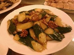 青瓜炒鸡什-惠爱餐厅
