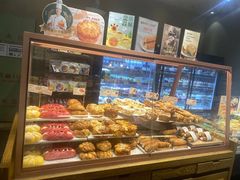 面包甜点陈列柜-多乐之日(华贸天地店)