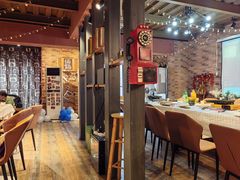 -玩坞轰趴馆·户外团建聚会主题生日派对馆(世豪广场店)