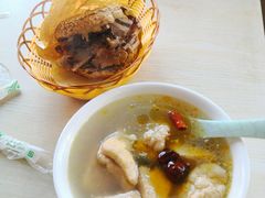 -洪峰浩老北京烧饼夹肉(角门路店)