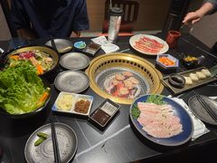 -山川小町·极番烧肉(新地假日广场店)