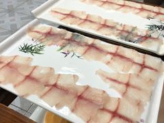 -景明轩•养生酸汤鱼火锅 云贵鲜菌 现舂野果酸汤(王寨小区店)