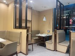 -七欣天香辣蟹火锅(闵行浦江欢乐颂店)