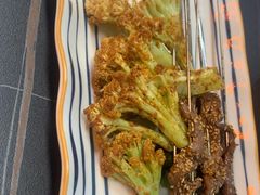-许哥东北烧烤·铁丳烤串·宫后夹肉(繁花中心店)