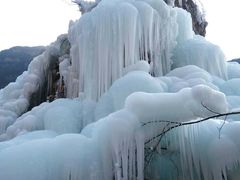 -大平台龙居瀑布旅游区
