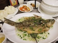 特色葱油飞鱼-岭南海晏楼(滨江东总店)