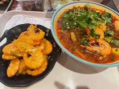 -何记花甲(海岸城旗舰店)