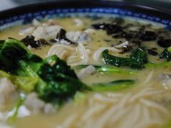 -明呈黄鱼面馆(斜土路店)