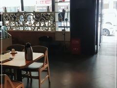 大堂-鸣记脆皮烤鱼(铁西店)