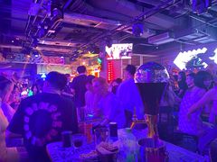 -UP嘻哈酒吧(粉巢店)