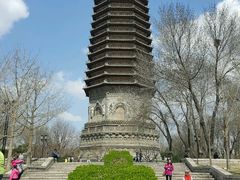 -玲珑塔公园