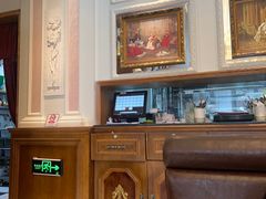 -秘密旅行Bonjour(黑金冠 江南西店)