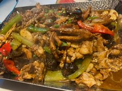 -蛙舍·炭烧牛蛙(东百中心店)