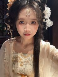 -苏州窝边小草摄影·汉服妆造跟拍(拙政园店)