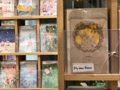 -猫的天空之城概念书店(杭州南宋御街店)