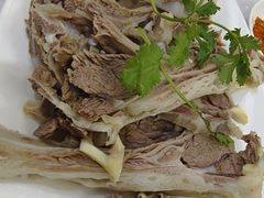 -苏莱特色牛骨滩羊手抓馆(长城东街总店)