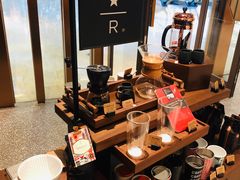 零售区-星巴克臻选(北京颐堤港中心第二店)