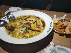 -太二酸菜鱼(兴业太古汇店)