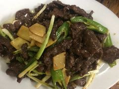 姜葱炒牛肉-大戚饭店(泰华路店)