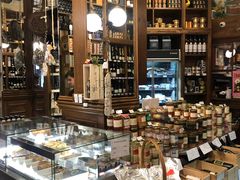 -Le Comptoir de la Gastronomie