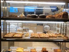 面包甜点陈列柜-85度C(上海广元店)