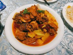 新疆大盘鸡-巴扎美食·新疆菜·西域歌舞表演餐厅(新疆大厦店)
