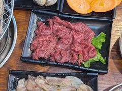 -韩风烤牛肉冷面店