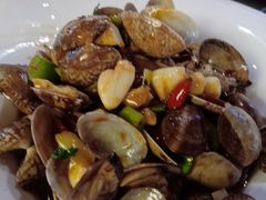 -西街夜油条·麻团包乌饭