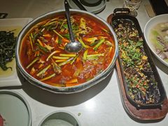 -院8里·小聚园老川菜(九眼桥店)