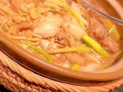 砂锅烹西北酸烂肉-晓长安·新陕菜(曲江店)