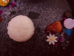 燕窝荔枝冰皮月饼-顺德渔村·岭南一号