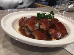 招牌明炉烧鸭-皇后餐厅-煲仔·小菜·打边炉(古北店)