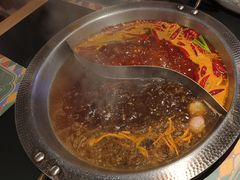 -廖掌柜·重庆鲜货火锅(上海首店)