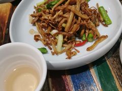 -江南驿·二十余年创意杭帮味(良渚玉鸟集店)