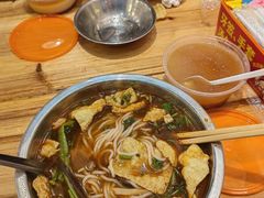 -柳州肥姨妈大骨螺蛳粉(江宁万达店)